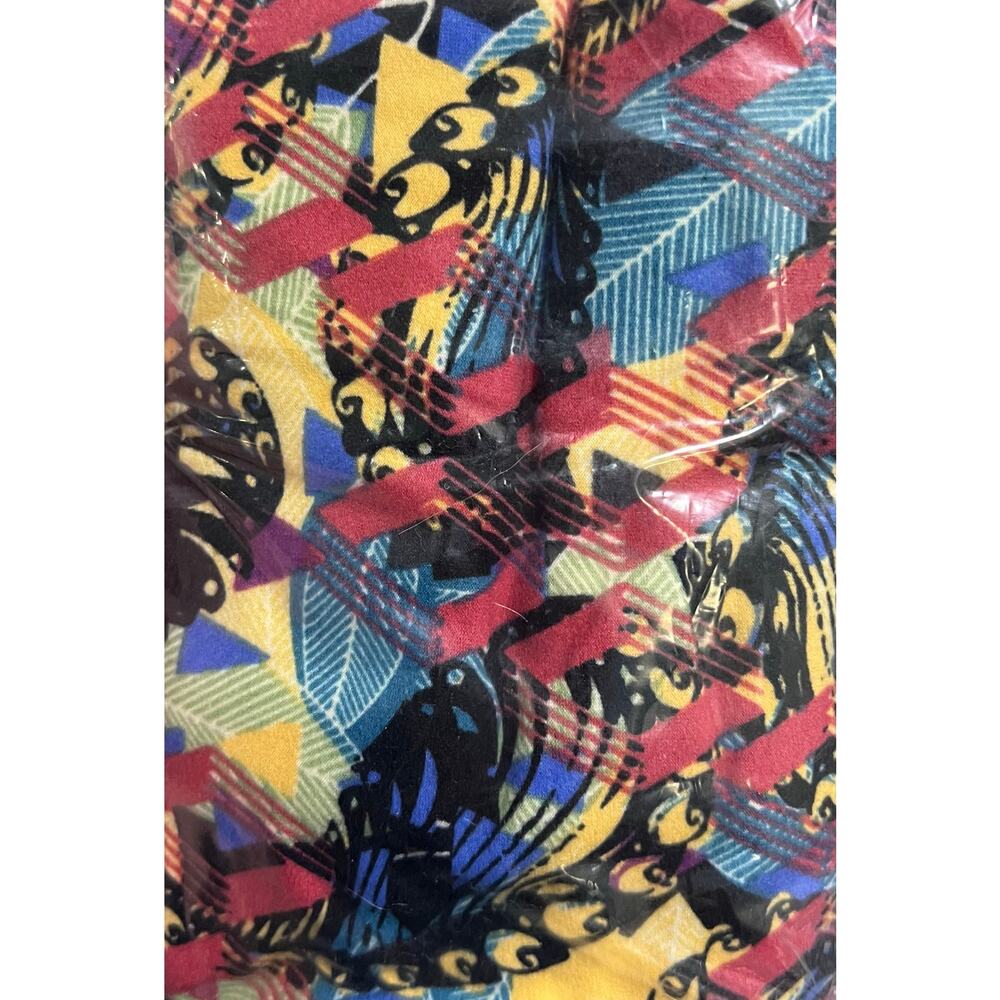 OS‎ LuLaRoe Leggings. Fits size 2-10/12.